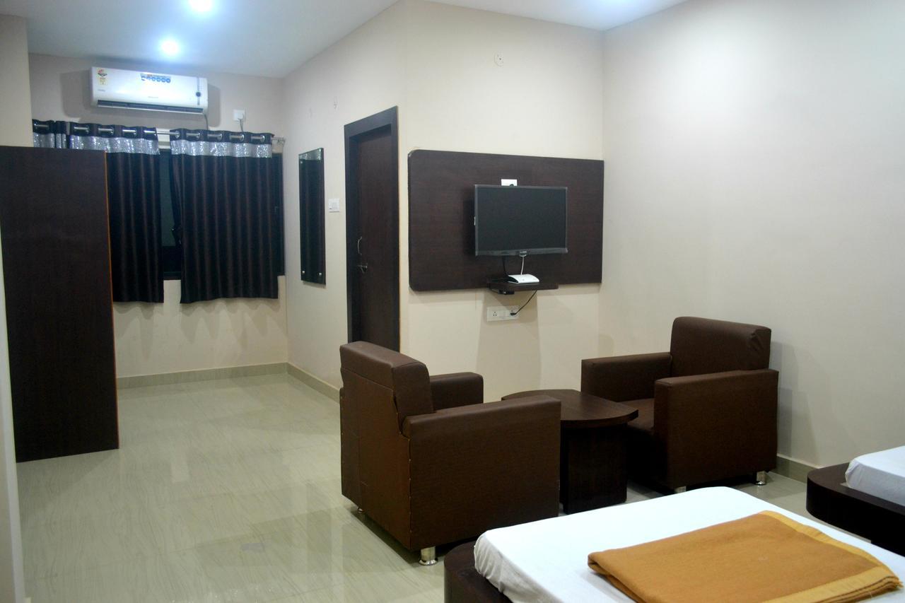 Hotel Bhammars Balangir Chambre photo